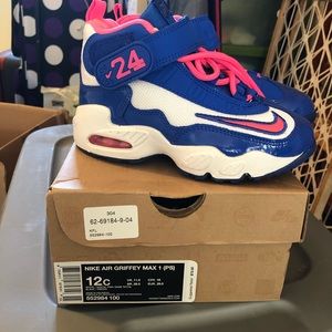 Child size 12 Nike air Griffey sneaker